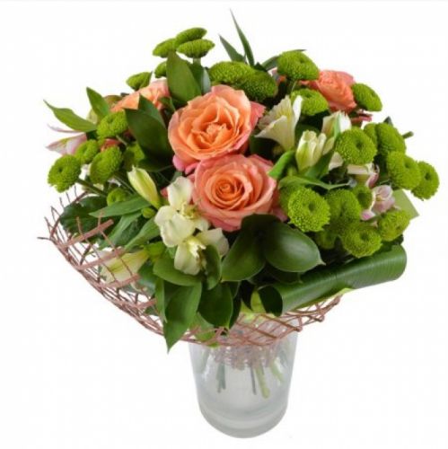 "Медеа"- букет из роз, хризантем и альстромерий с доставкой по Адлеру